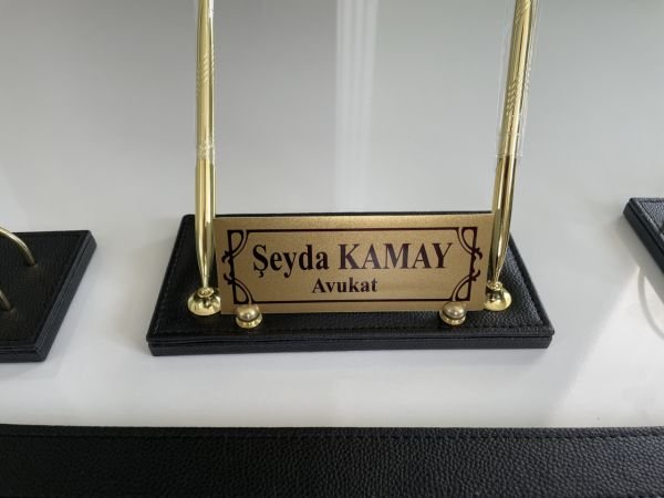Bayraklı Siyah Hediyelik Ekonomik Sümen Takımı