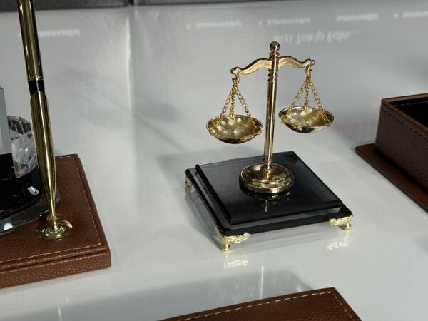 EL YAPIMI PREMİUM Lüks Lion Taba Sümen Makam Takımı