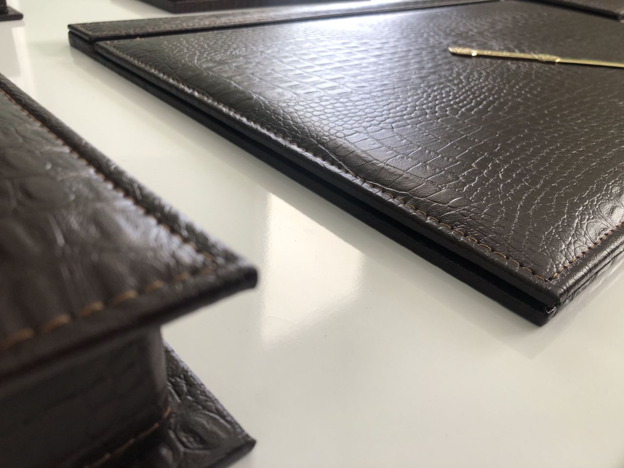 Timsah Kahve Şık Modern Sümen Seti El Sanatı V.I.P