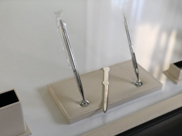 Krem Siyah Sümen Takımı Hand Made