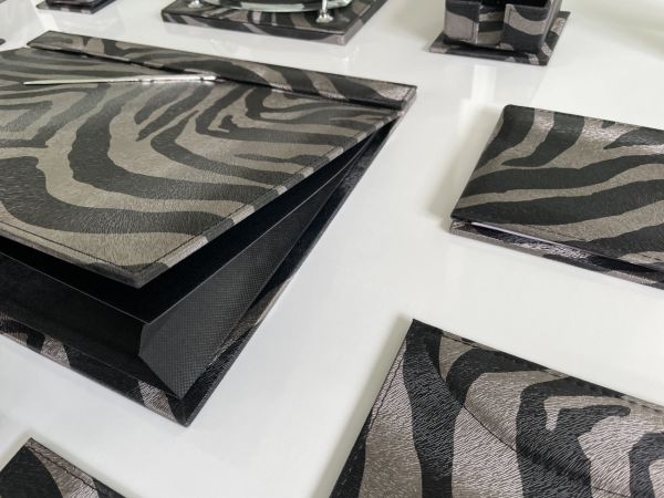 Sümenvadisi Zebra Luxury Desk Set EL İşçiliği
