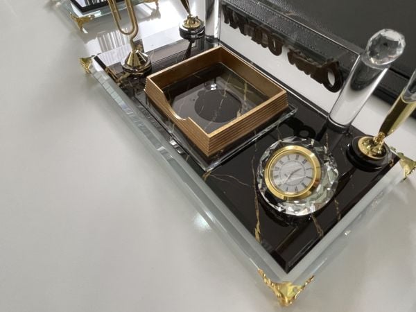 Lazer yazılı Kristal ve Deriden Sümen Makam Takımı (üretim teslim 15 gün)