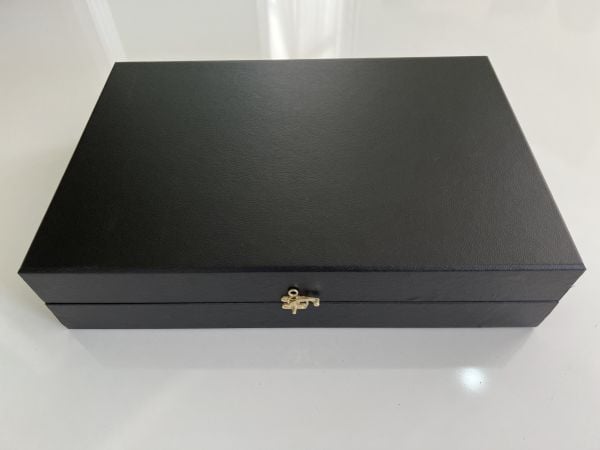 Sümenvadisi Deri Kutulu  Gold Kristal Deri Lüks Masa İsimliği Seti