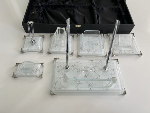 KAÇIRMA BU HAFTA ÖZEL Sümenvadisi Deri Kutulu Hediyelik Gümüş Kristal Deri Lüks Masa İsimliği Seti