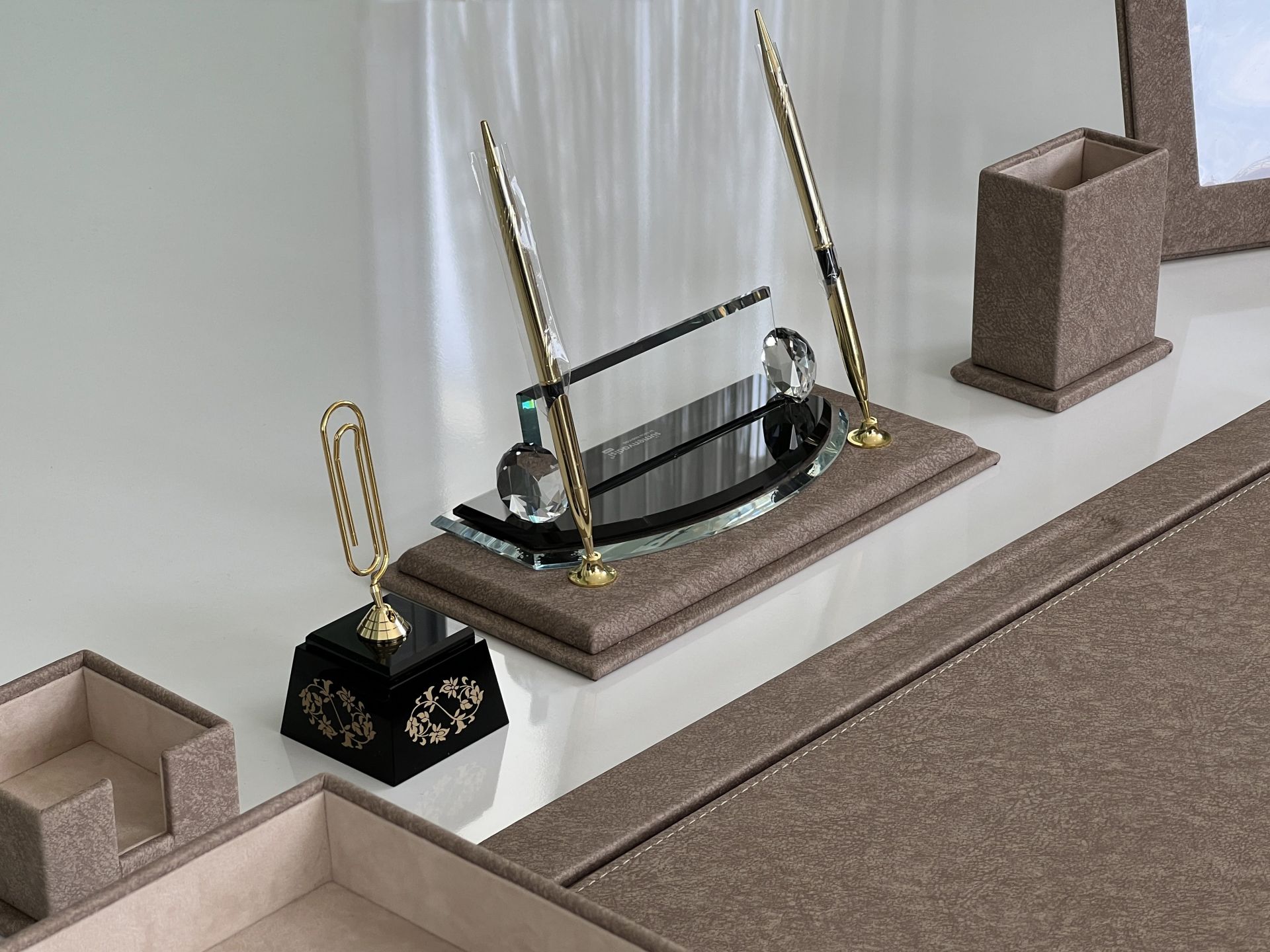 FIRSAT ÜRÜN Jaguar VİZON Deri Kadife Sümenvadisi Geniş Gövdeli Saatli 11-12kg