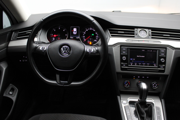 Passat 2018-2020 B8 Dizel Otomatik aylık 2200- Günlük 4500 Kasko dahil