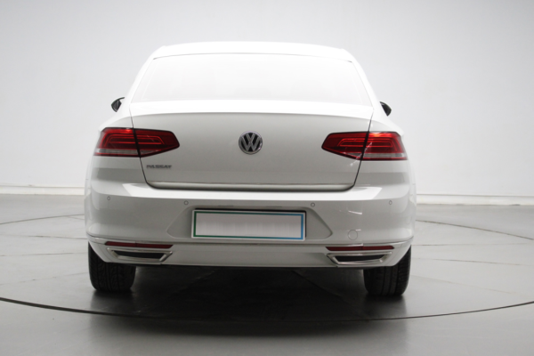 Passat 2018-2020 B8 Dizel Otomatik aylık 2200- Günlük 4500 Kasko dahil
