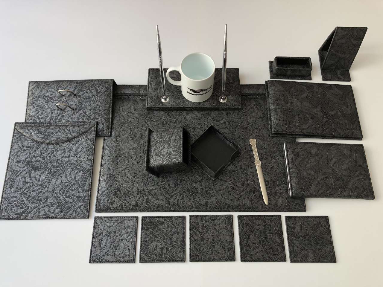 Antrasit Gri Çınar Sümen Takımı Hand Made