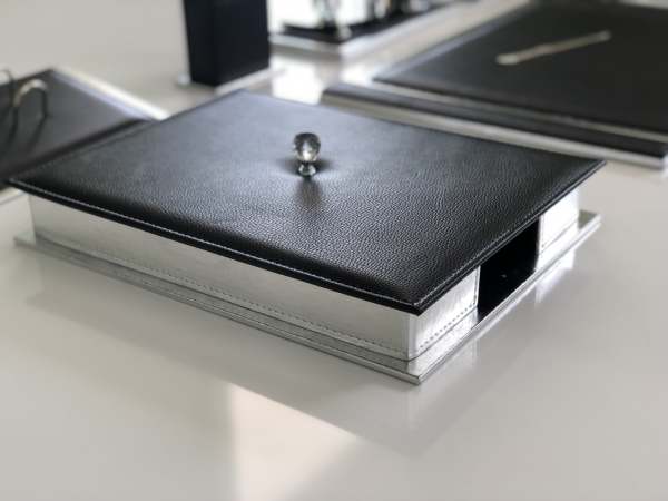 Siyah - Gümüş Ultralüks Sümen Takımı