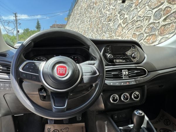 FİAT 2022 EGEA 1.3 Dizel Manuel Aylık 1300 - Günlük 2000