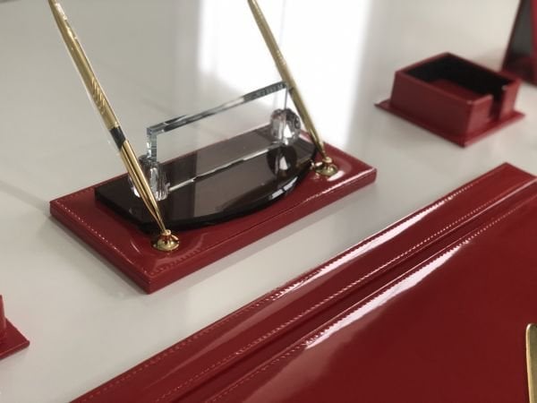 Ferrari Kırmızı Sümen Takımı VIP