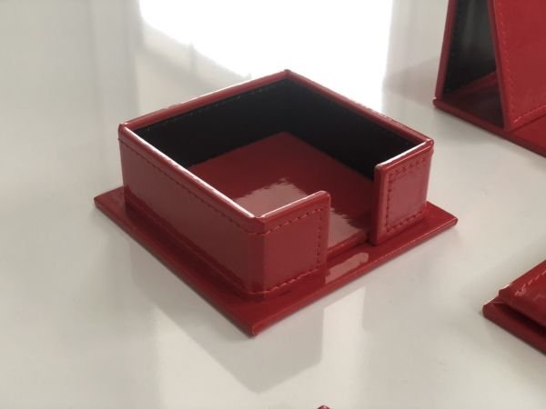 Ferrari Kırmızı Sümen Takımı VIP