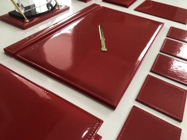 Ferrari Kırmızı Sümen Takımı VIP