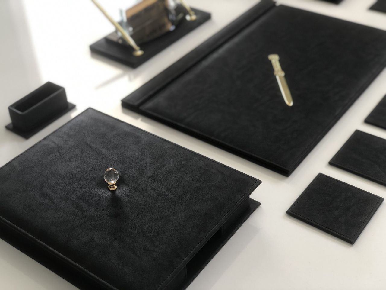 Jaguar Siyah Sümen Takımı V.I.P Hand Made V.I.P