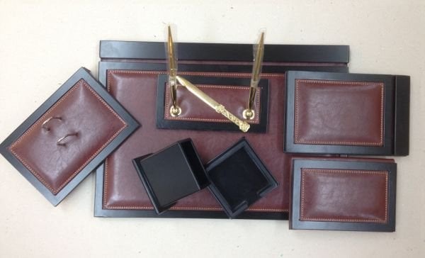 Mürdüm Deri Ahşap V.I.P Sümen Makam Takımları