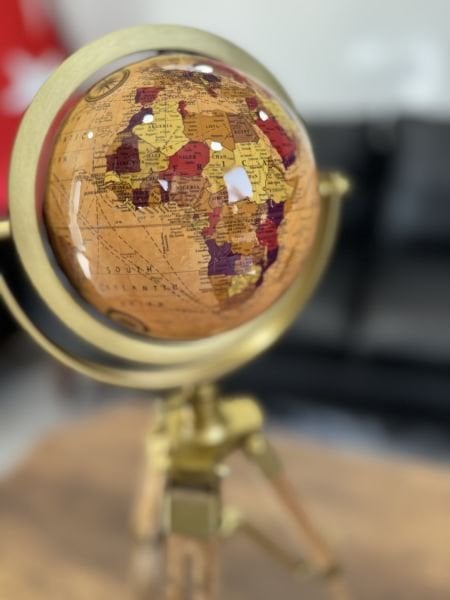 Orijinal Lüks 62cm Dünya Küre 1.Sınıf Ahşap Parlak Özel Küre Metal çerçeve İTHAL AVRUPA