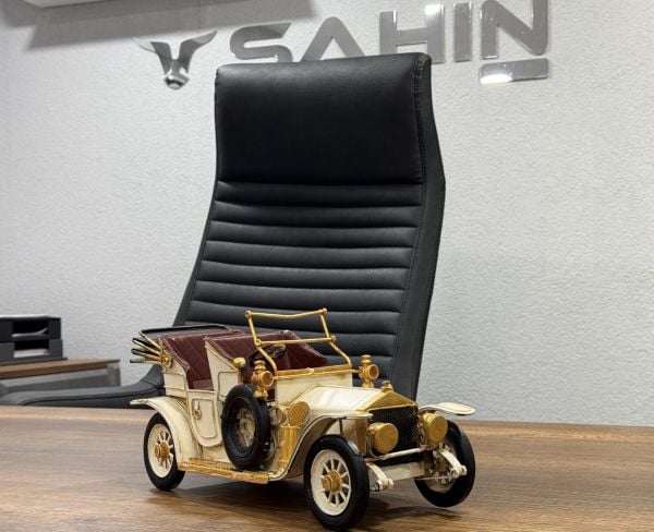 Metal Araç EL Yapımı 37cm