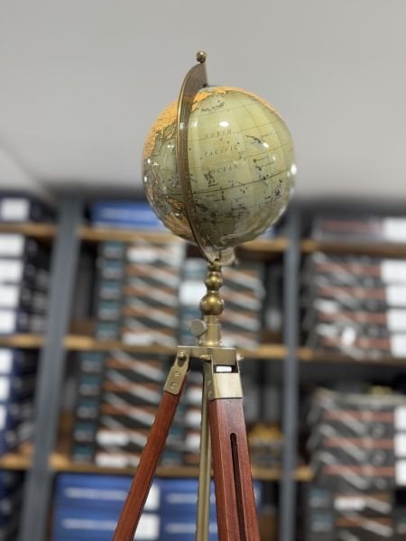 Yeşil Gold Lake Ahşap Dünya Küre VIP 75CM Avrupa iTHAL İngiltere