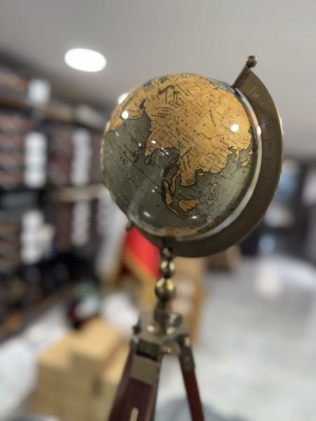 Yeşil Gold Lake Ahşap Dünya Küre VIP 75CM Avrupa iTHAL İngiltere