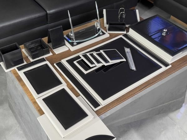 ZARARINA FIRSAT KAMPANYA BİTİRİYORUZ ! Ürün Kampanya - Siyah Açık Gri Sümen Takımı