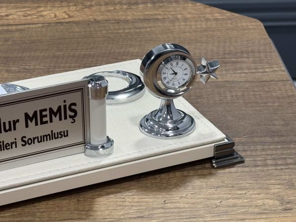 %50 İNDİRİM Masaüstü Krem Deri Masa İsimliği 40cm Kargo Bedava İsim yazılır