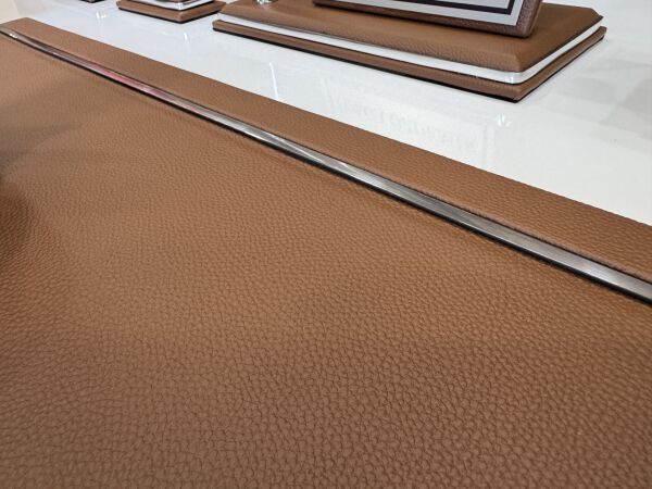 Muhteşem Deri Taba Krom Makyaj Saat Kutulu alt iç yapı Kadife EL YAPIMI VIP Sümen Makam Takımı