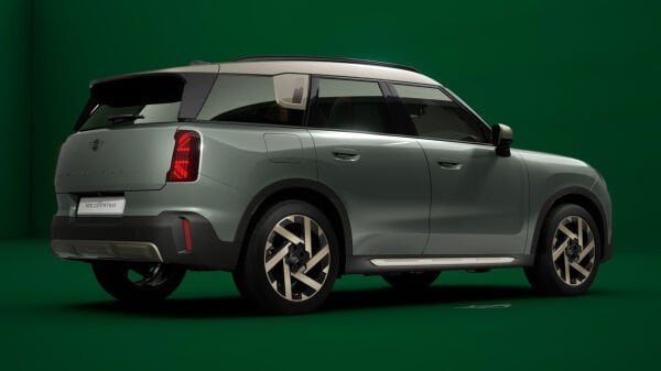 Mini Countryman Elektrikli 2025 - Günlük 5500 - Aylık 3000TL Kasko Dahil !