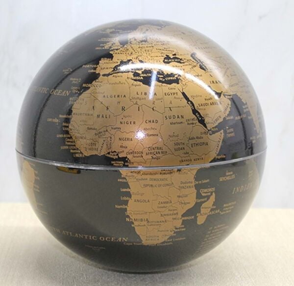 Masa Üstü Dönen Dünya Küre