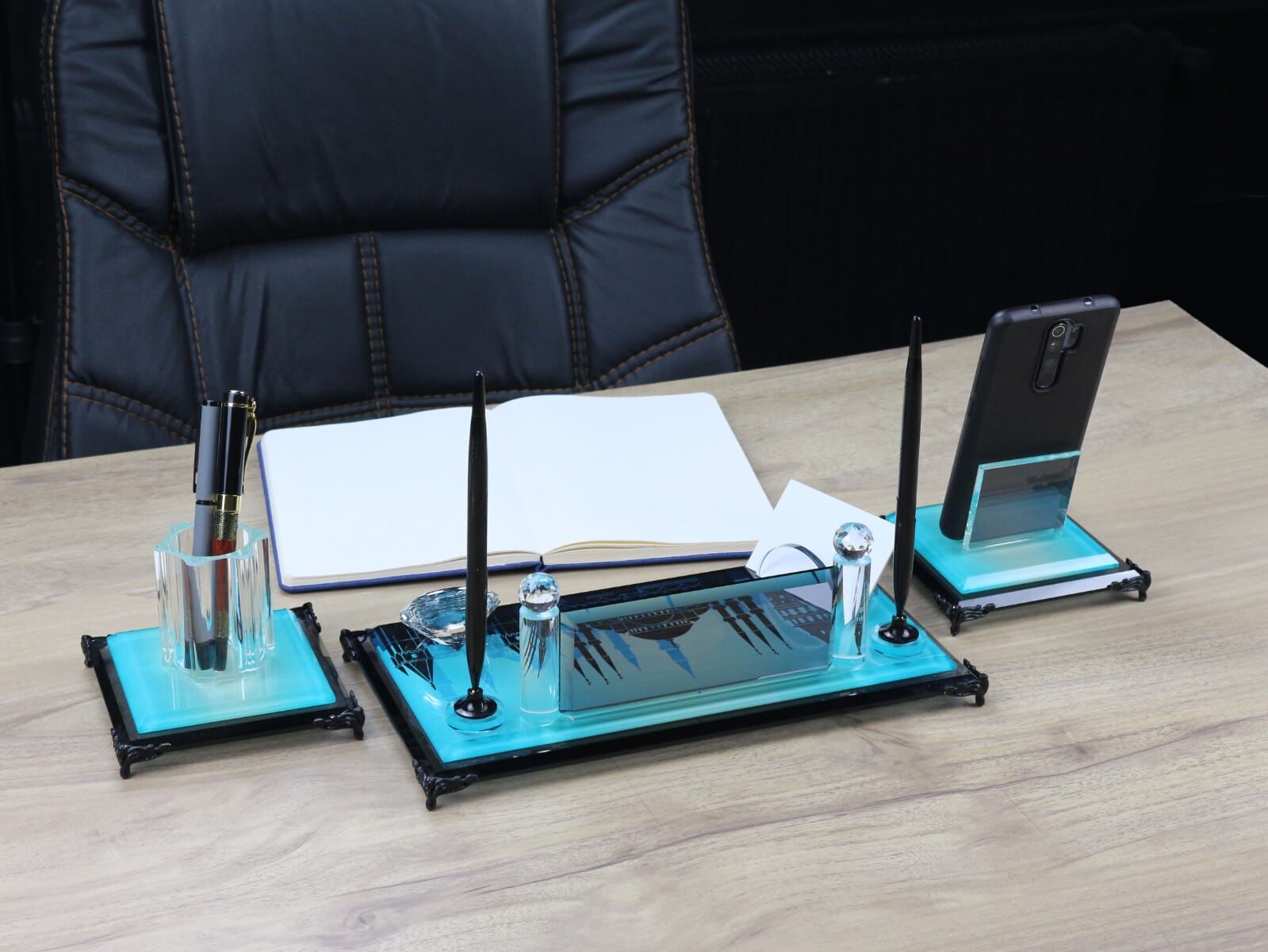 Kristal Masa İsimliği 3'lü BEŞ TAKSİT Kargo Bedava İsim yazılır